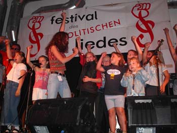 2003_festival_diemaedchen